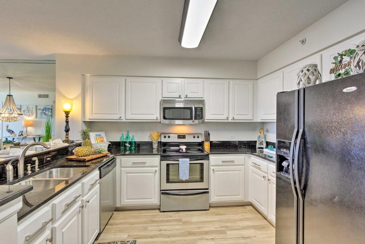 Snowbirds Retreat Walkable Destin Condo With View! Exterior photo